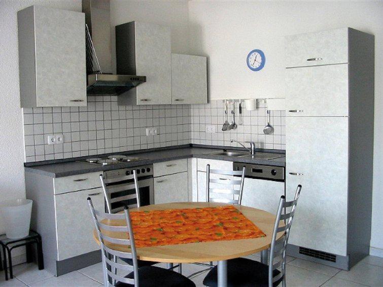 דירות אמפוריבראבה Marina Residencial מראה חיצוני תמונה