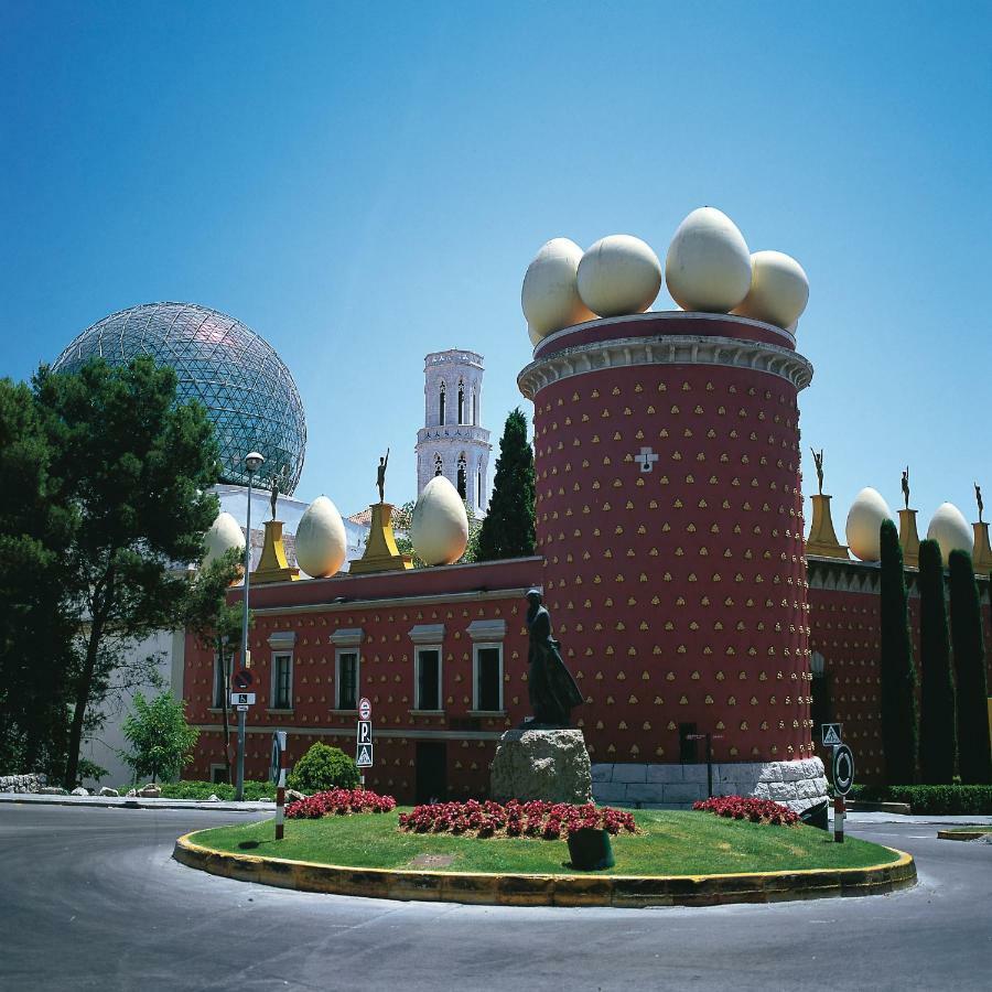 דירות אמפוריבראבה Marina Residencial מראה חיצוני תמונה
